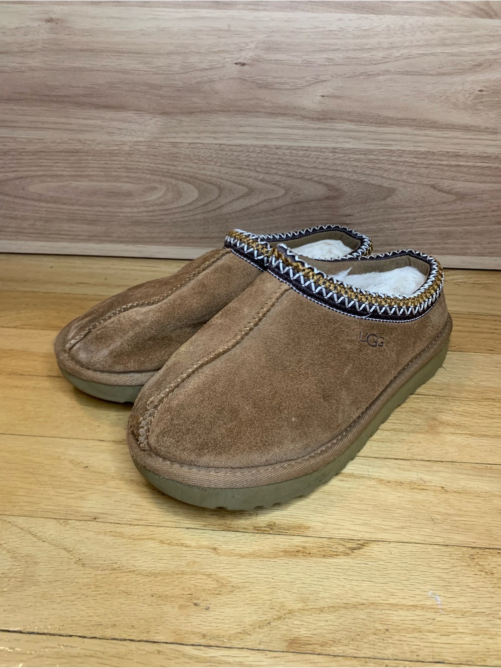 UGG Tasman Women's Slippers - Size 7